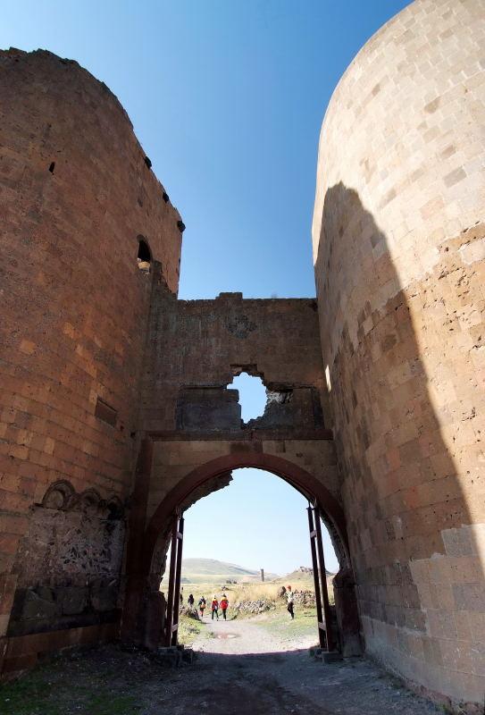 11.阿尼-古城牆_ Ani, The City Wall